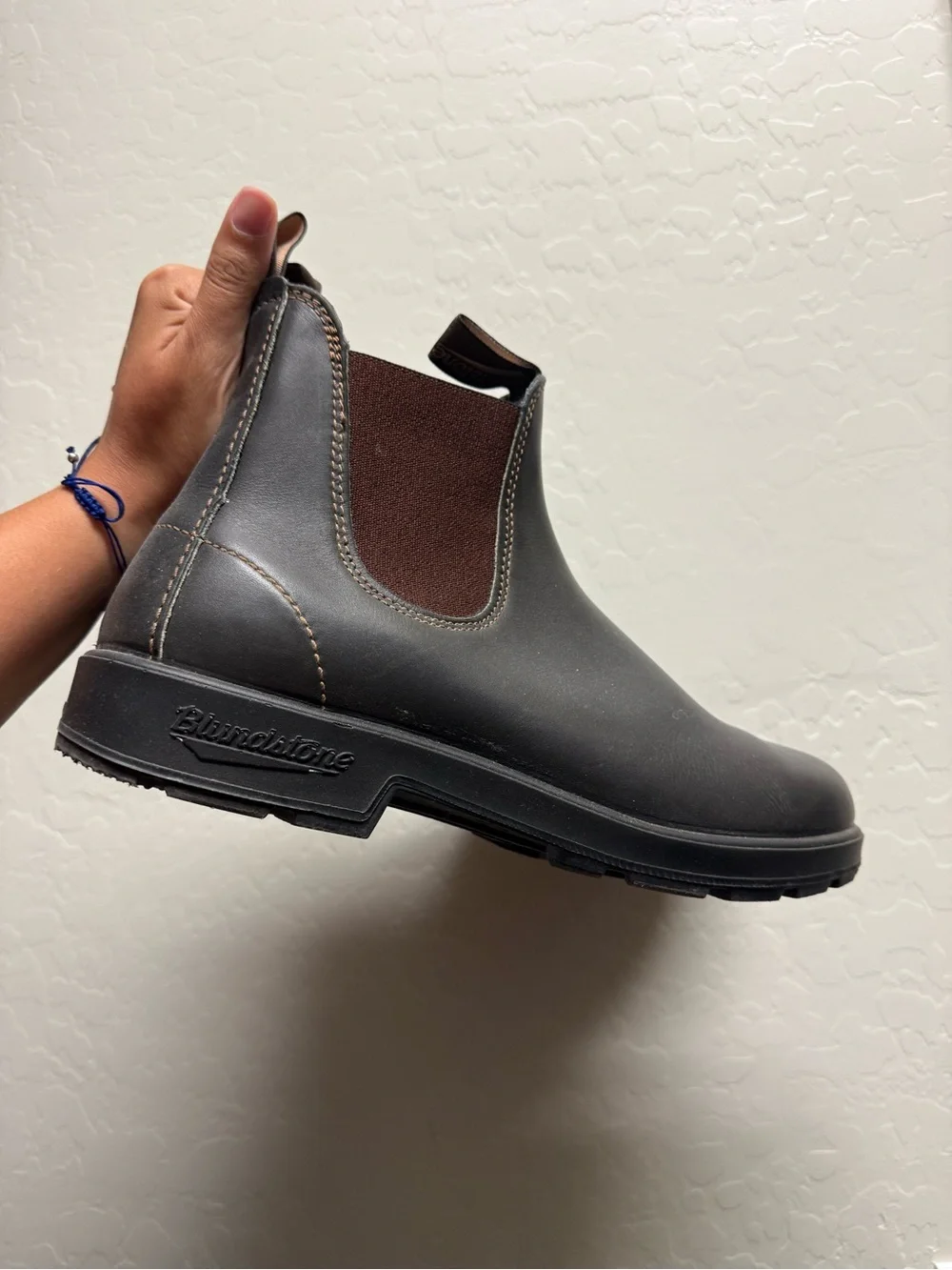 Blundstone Men's Chukka Chelsea Boot in Black with Brown Elastic